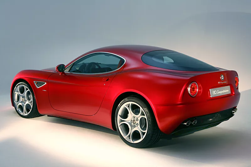 luneta Alfa Romeo 8C